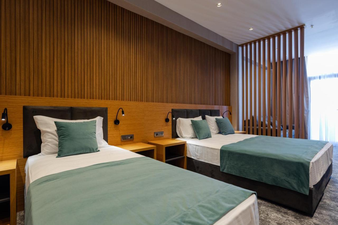 Hotel Monarch Batumi Exteriér fotografie