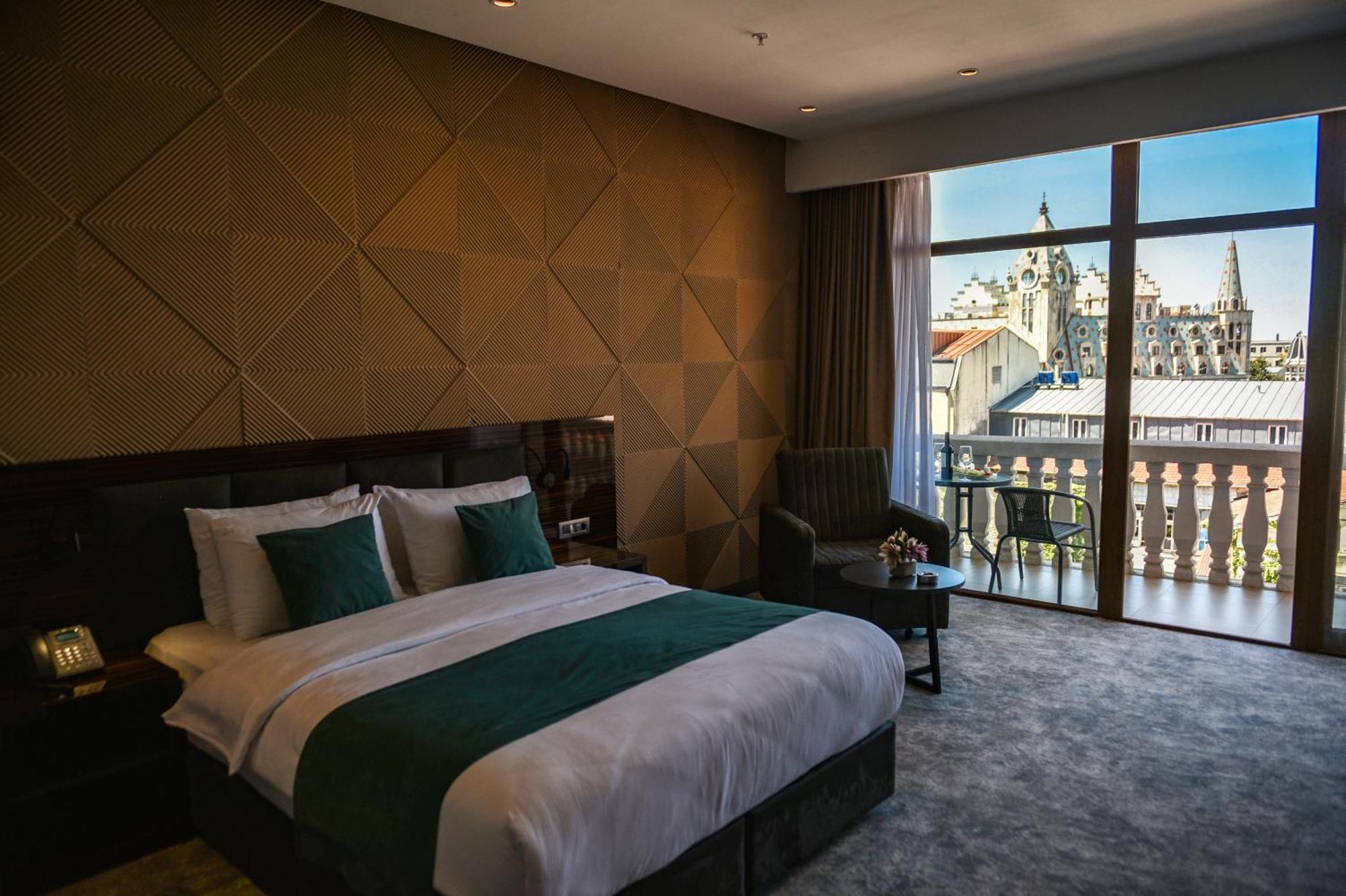 Hotel Monarch Batumi Exteriér fotografie